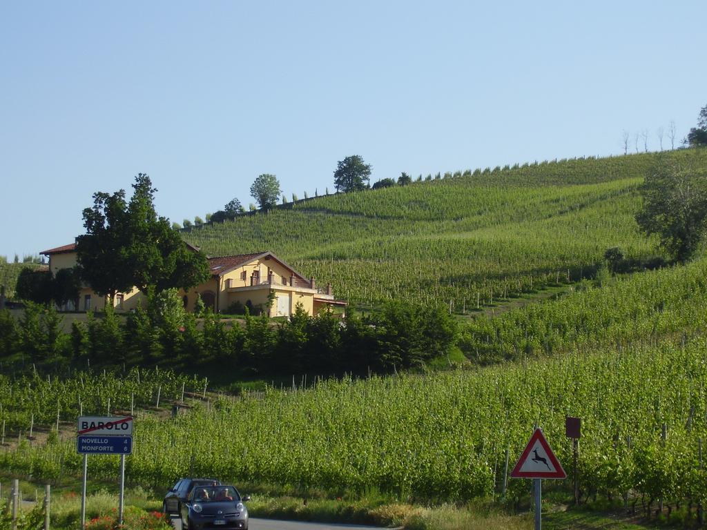 Agriturismo Il Ciabot Villa Barolo Luaran gambar