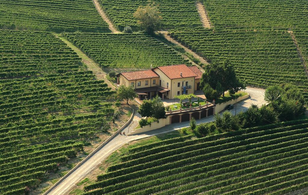 Agriturismo Il Ciabot Villa Barolo Luaran gambar